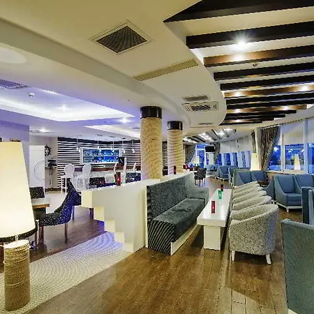 Catamaran Quality Times Resort Kemer