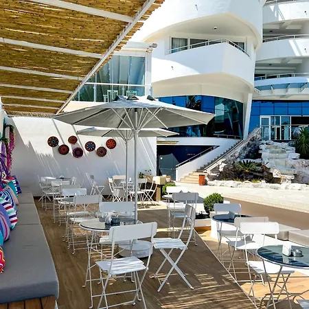 Catamaran Quality Times Resort