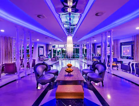 度假村 卡塔马兰度假酒店 5*